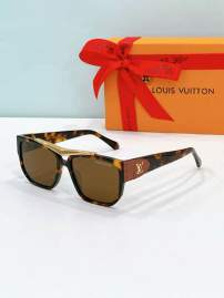 Picture of Louis Vuitton Sunglasses _SKUfw79164255fw
